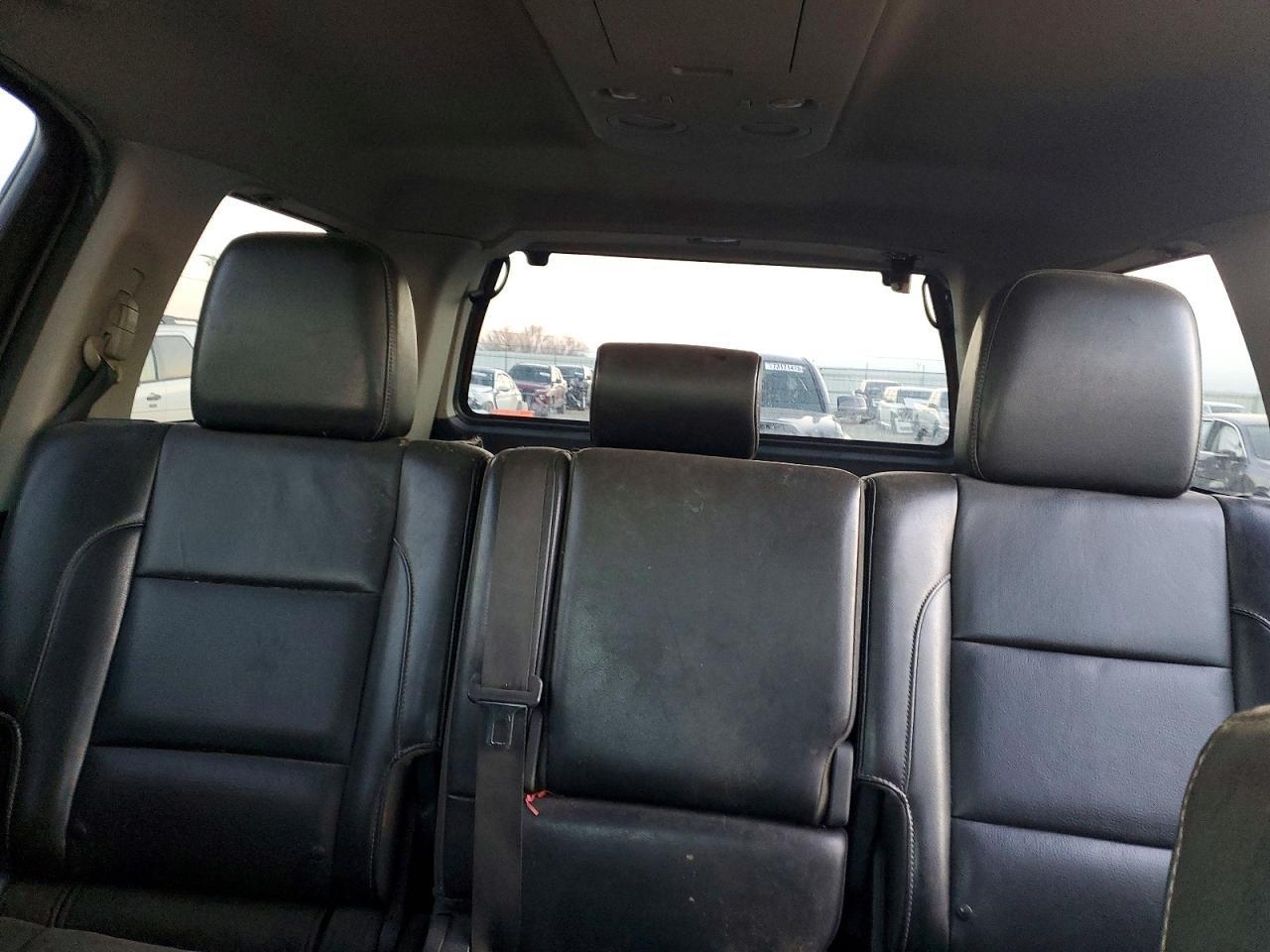 2012 Nissan Armada sv