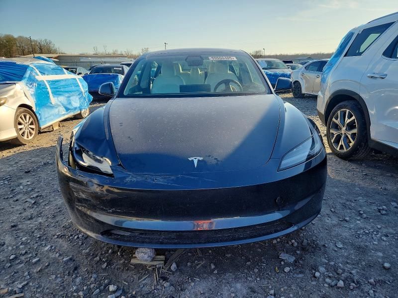 2025 Tesla Model 3
