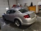 2011 Dodge Avenger lux