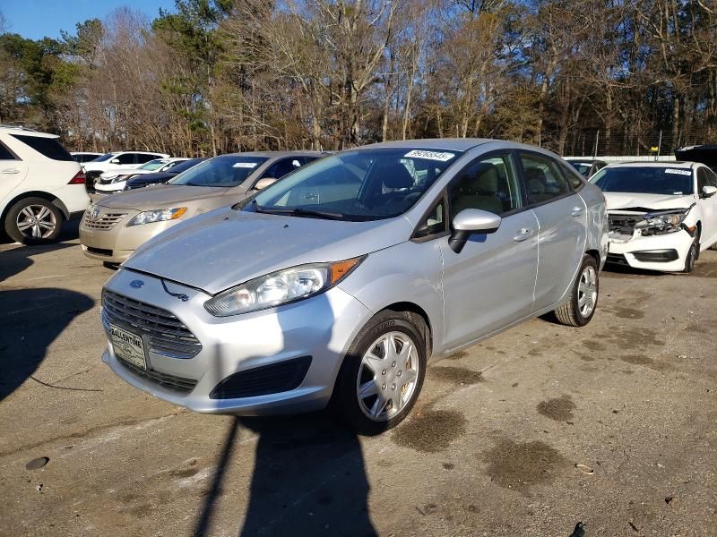 2015 Ford Fiesta s