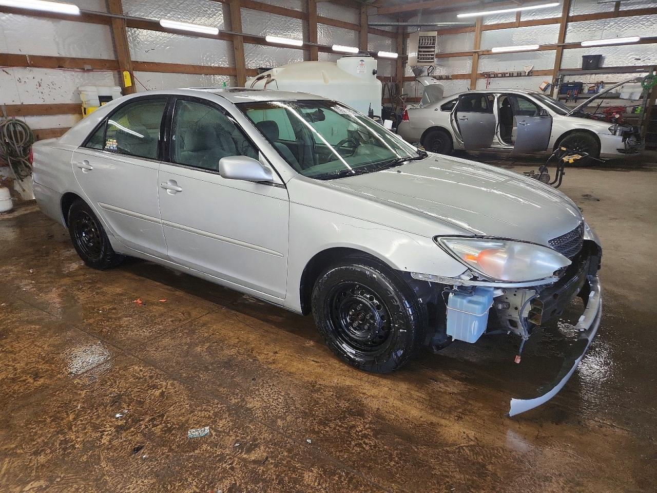 2003 Toyota Camry le