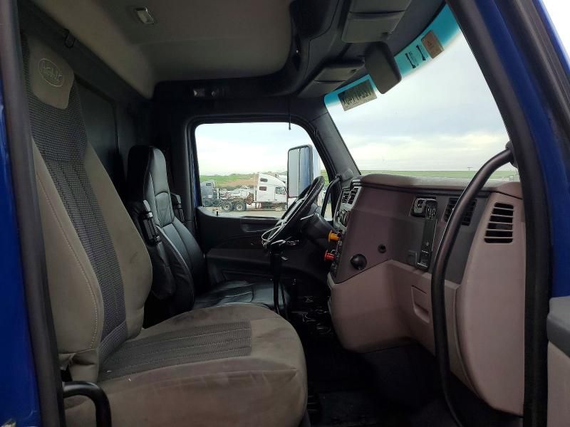 2017 Peterbilt Tractor 579-Semi Truck