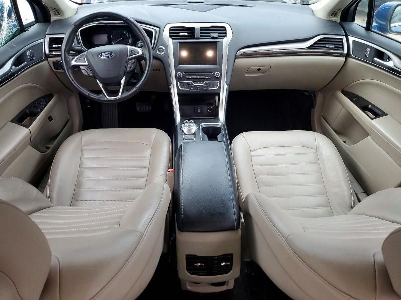 2018 Ford Fusion se Hybrid