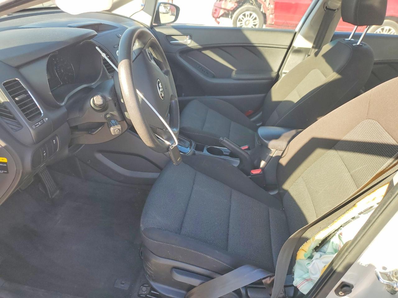 2017 KIA Forte lx