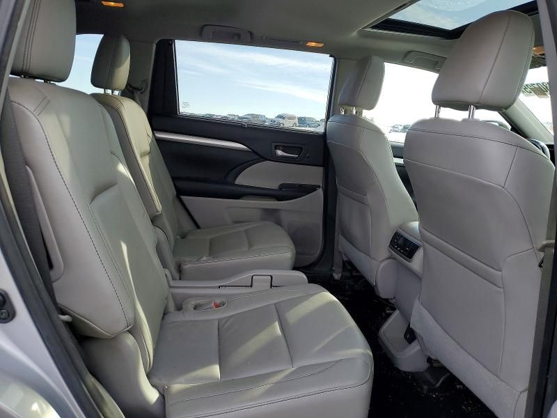 2014 Toyota Highlander xle