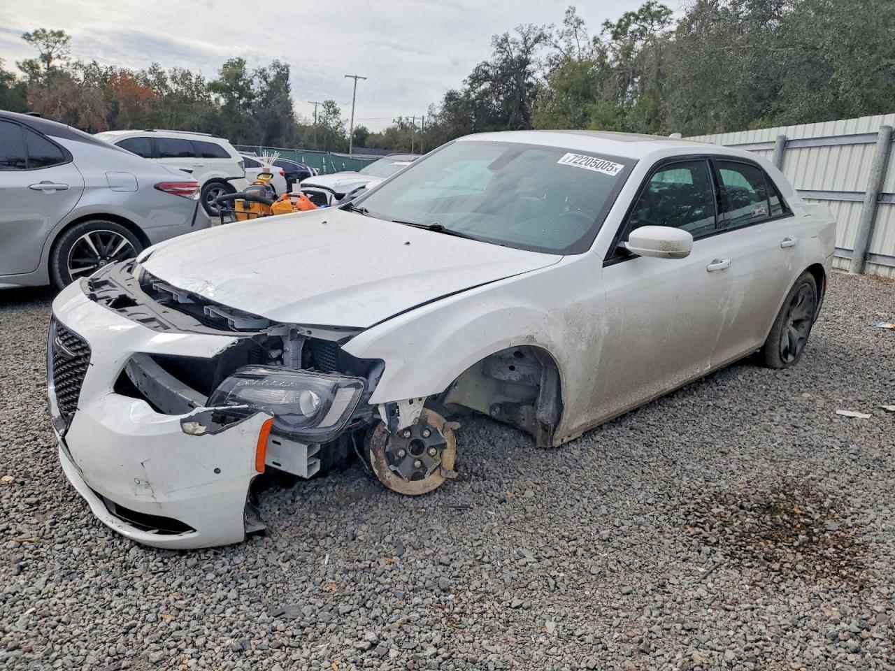 2022 Chrysler 300 s