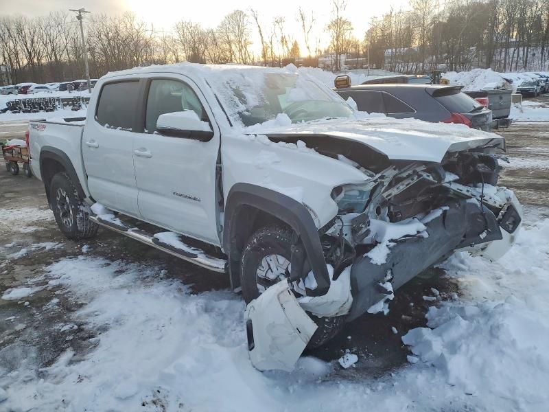 2018 Toyota Tacoma Double cab