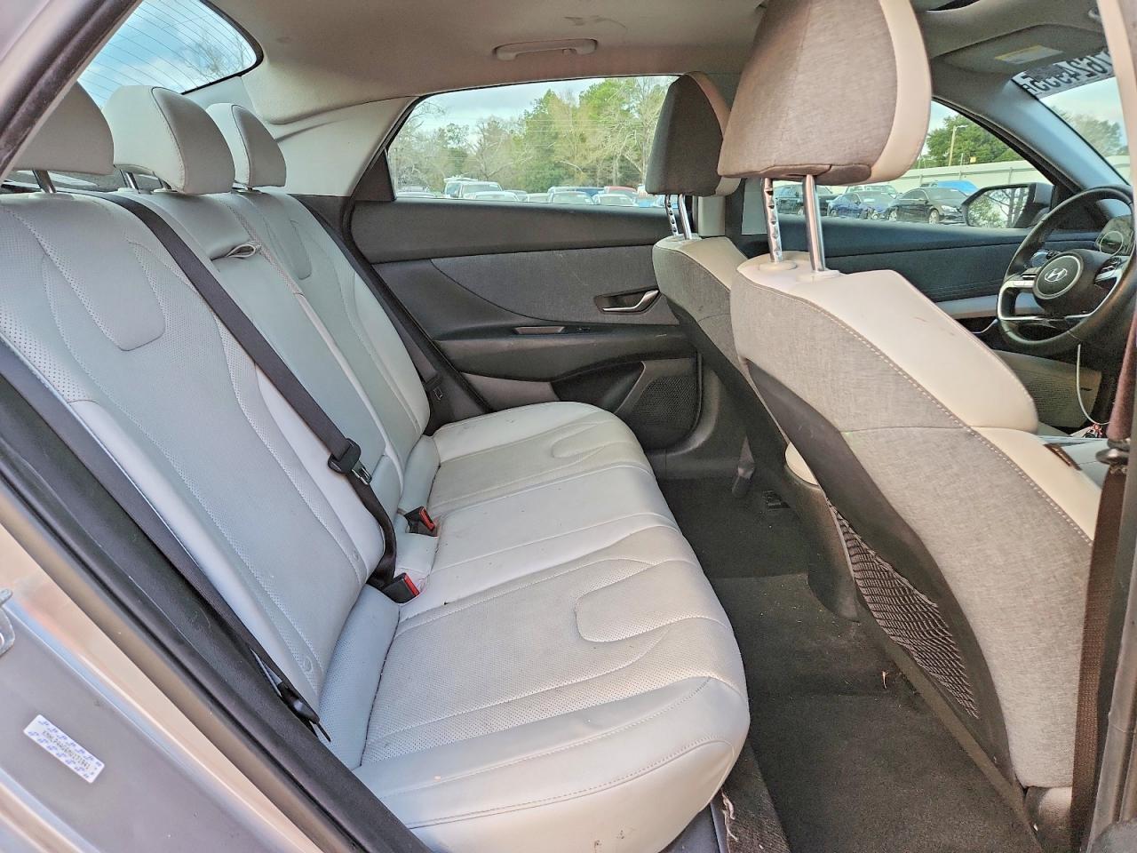 2021 Hyundai Elantra Limited