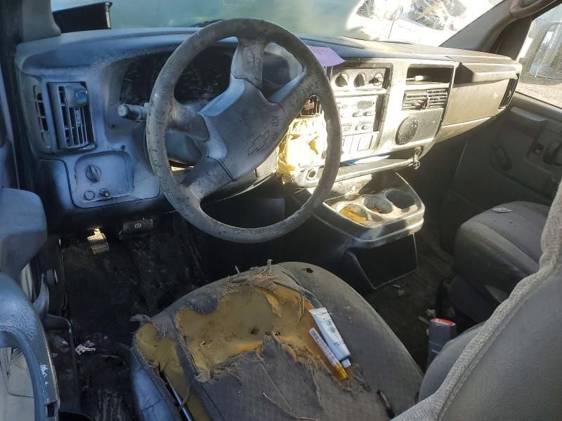 2005 Chevrolet Express G2500