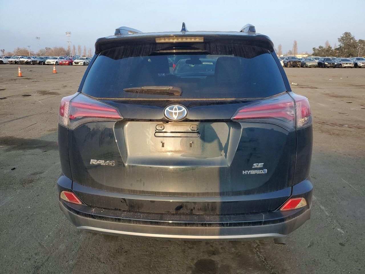 2017 Toyota Rav4 hv se