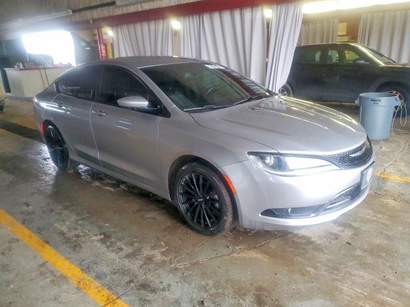 2016 Chrysler 200 s