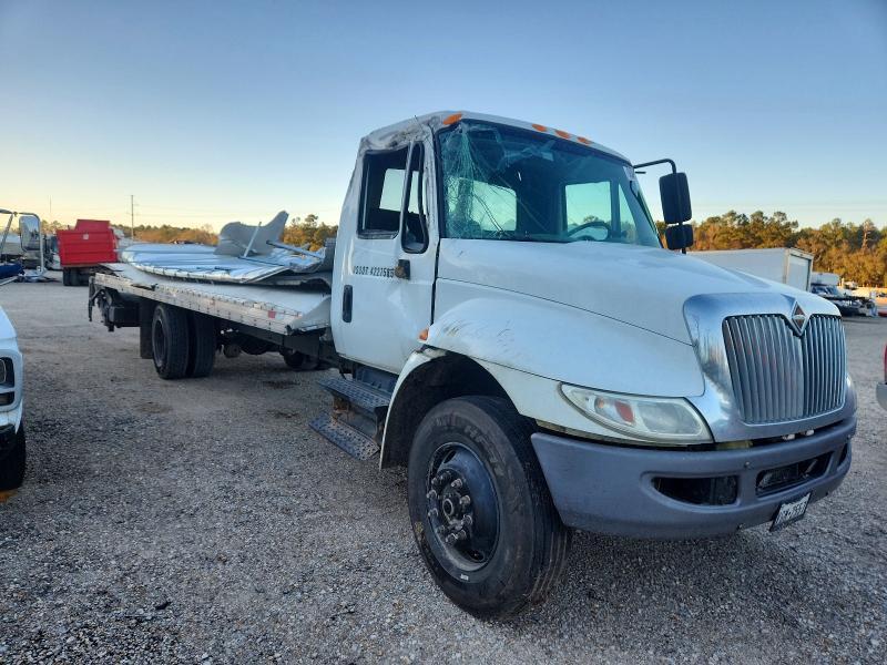 2019 International 4300 BOX Truck