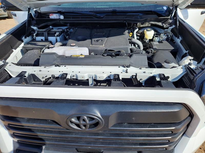 2026 Toyota Tundra Crewmax sr