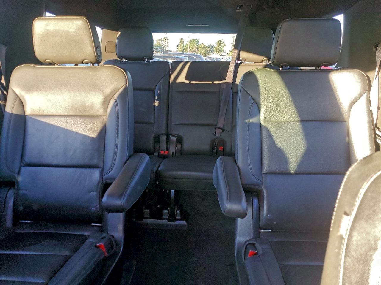 2022 Chevrolet Suburban C1500 lt