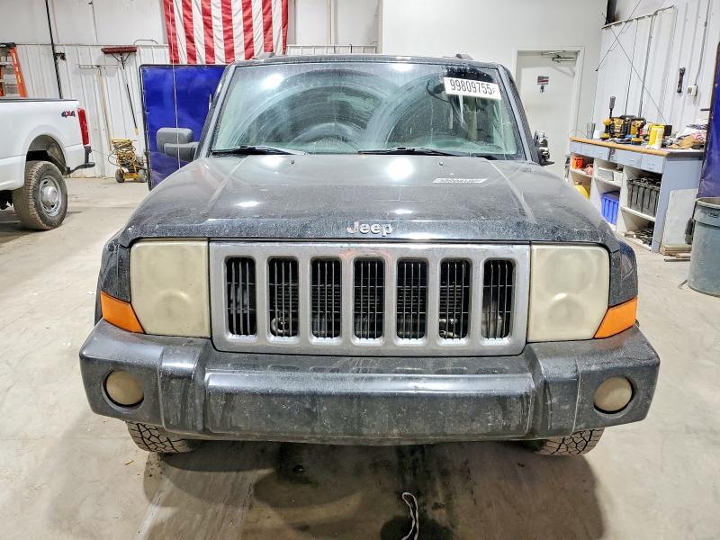 2008 Jeep Commander Sport
