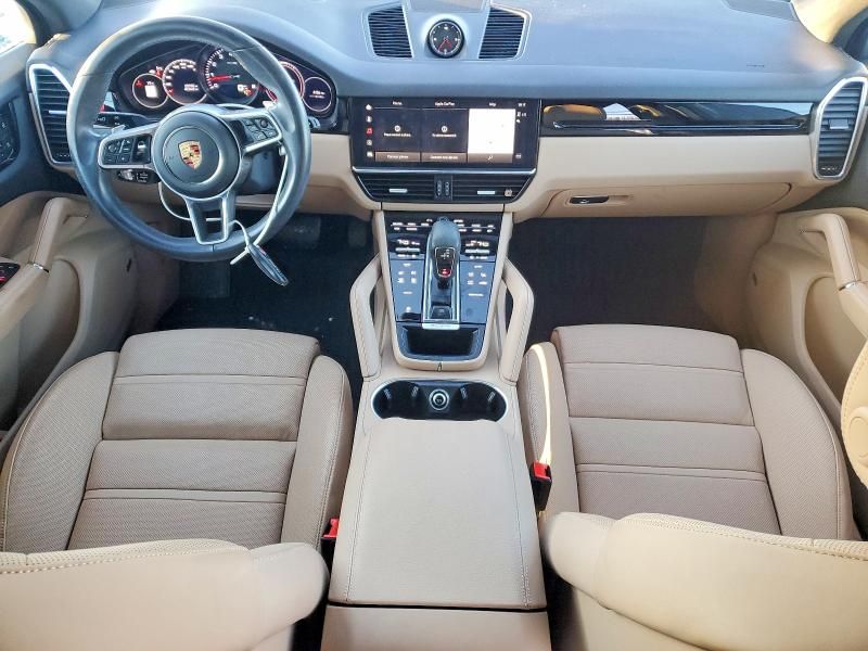 2023 Porsche Cayenne Base