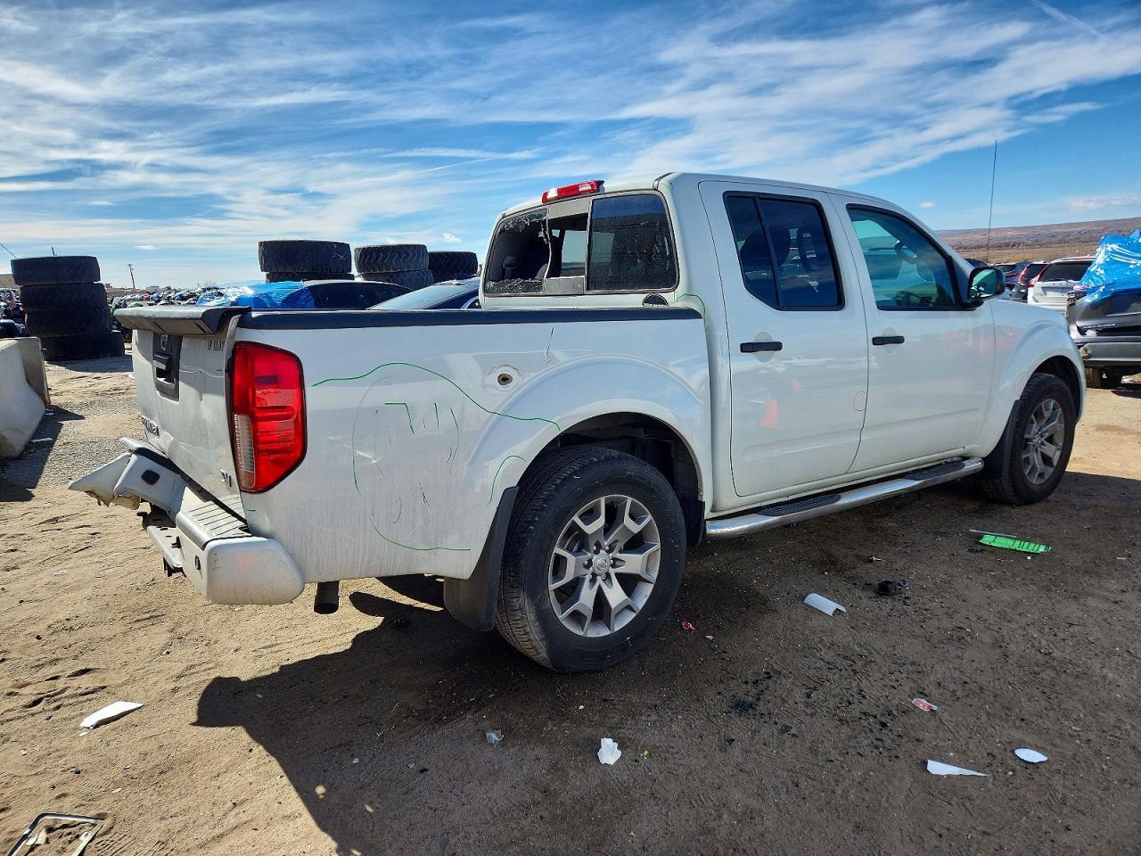 2020 Nissan Frontier SV