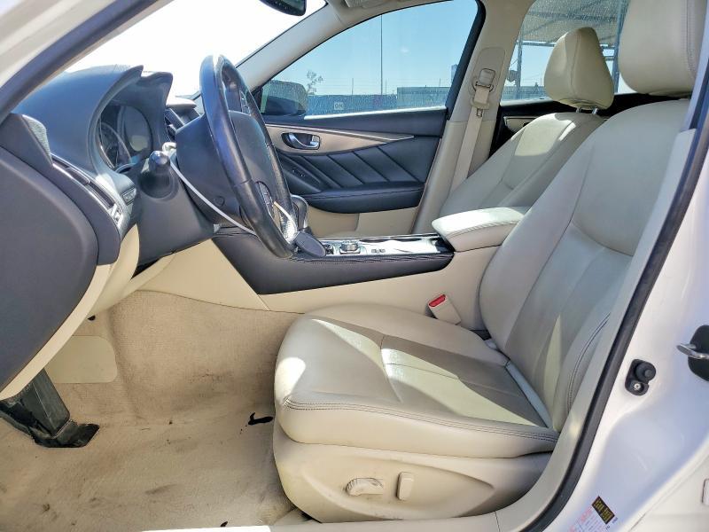 2015 Infinity Q50 Base