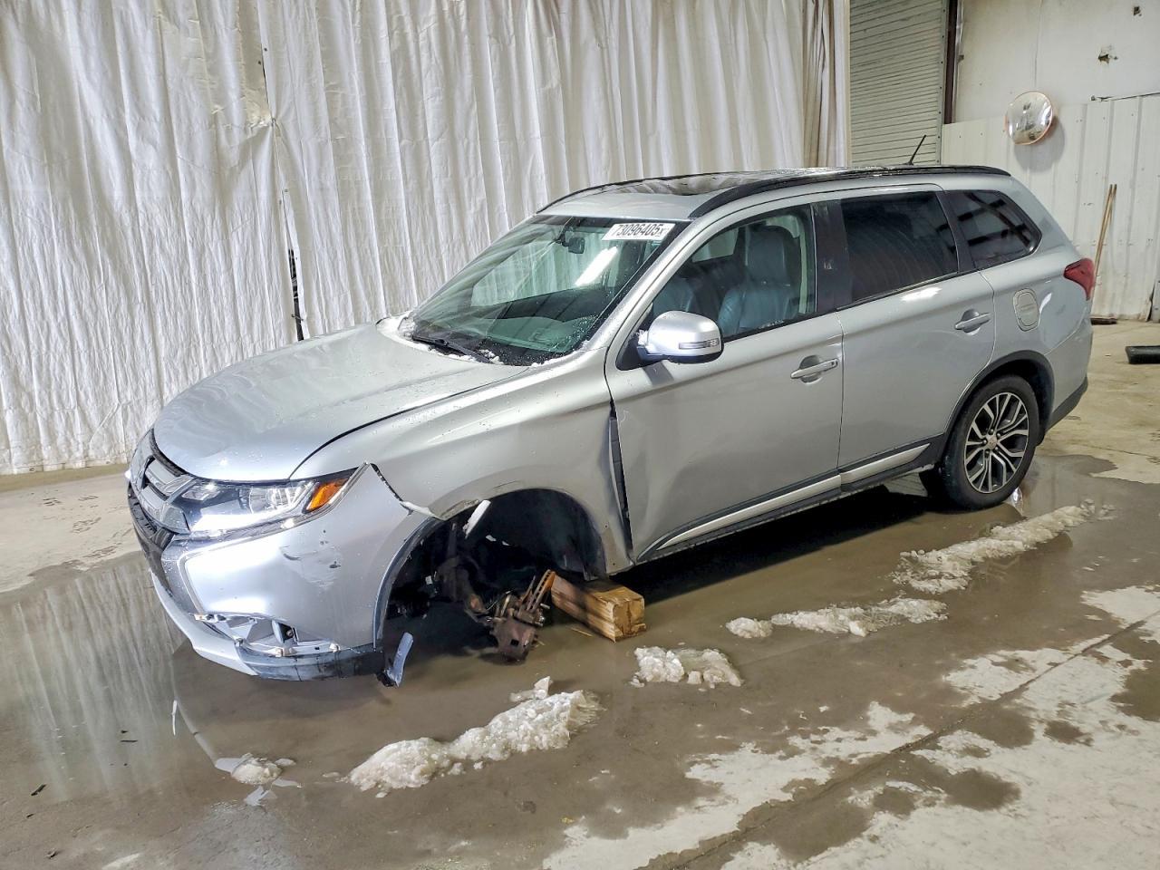 2016 Mitsubishi Outlander se