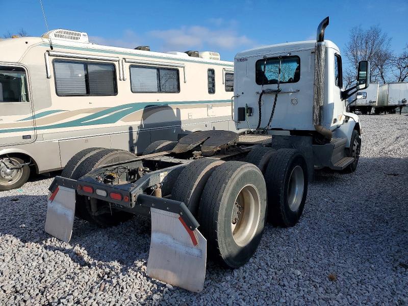 2020 Peterbilt 579 Semi Truck