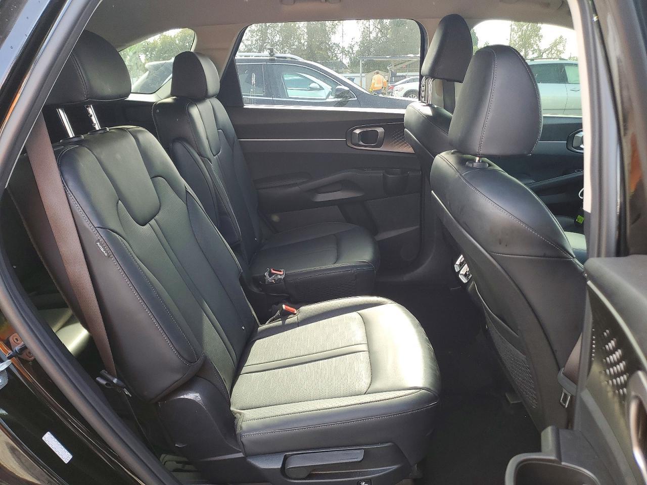 2025 KIA Sorento ex