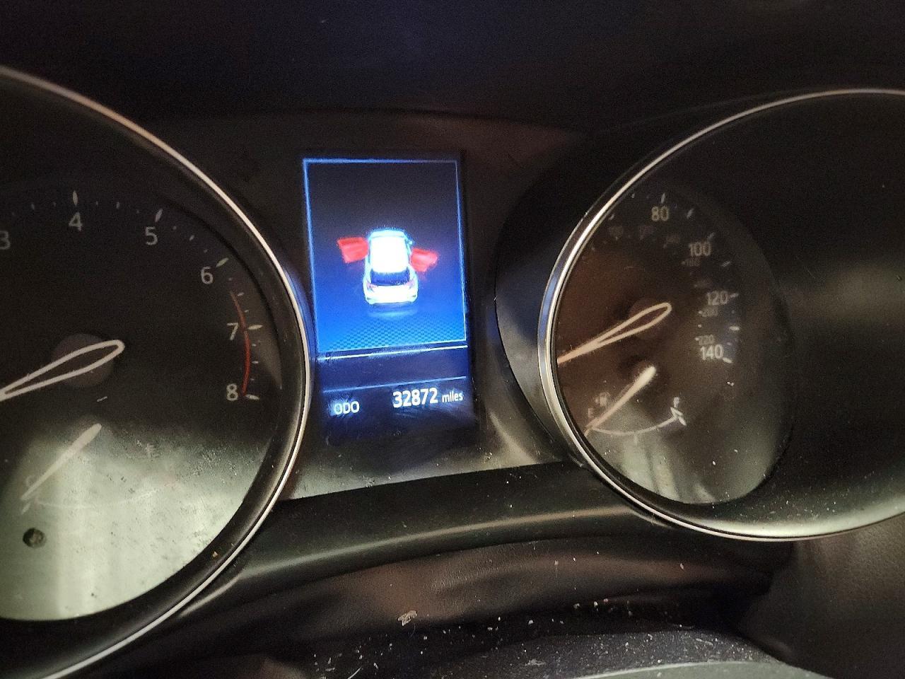 2021 Toyota C-hr xle