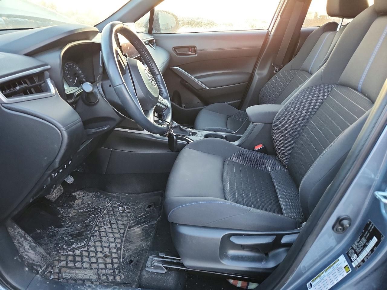 2023 Toyota Corolla Cross le