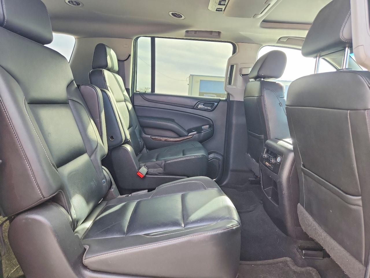 2016 Chevrolet Suburban K1500 lt