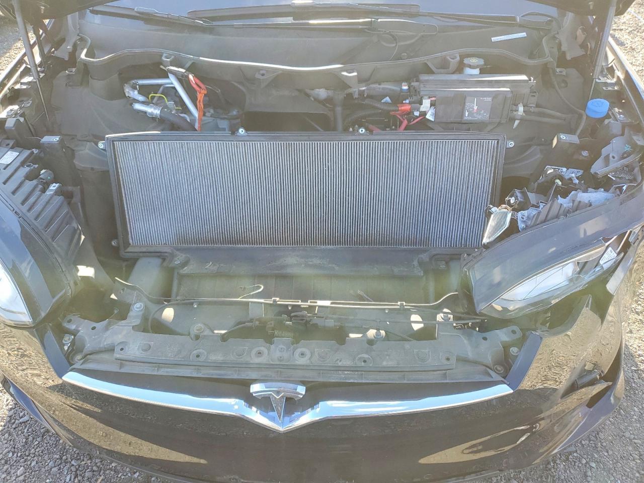 2017 Tesla Model x