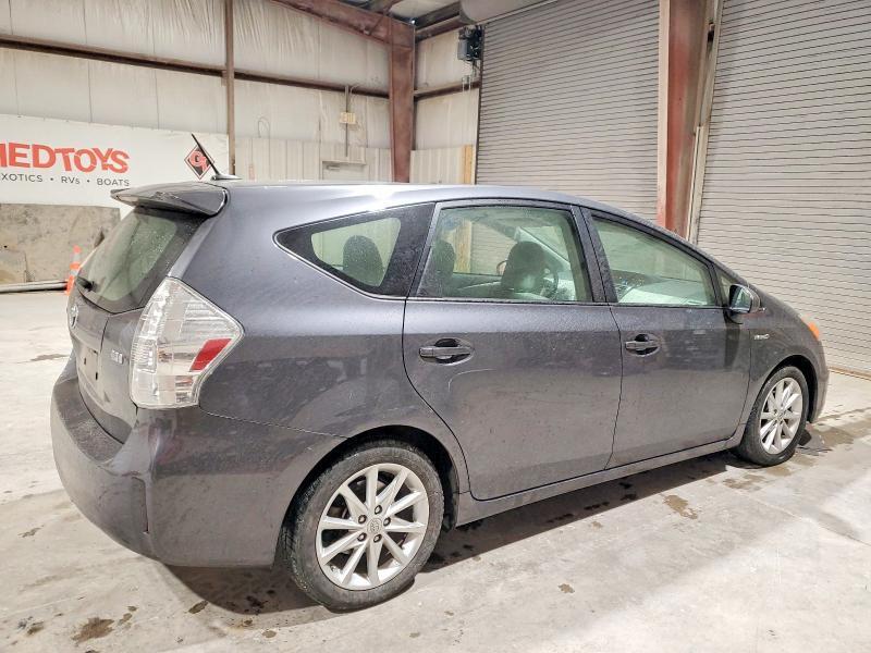2013 Toyota Prius v