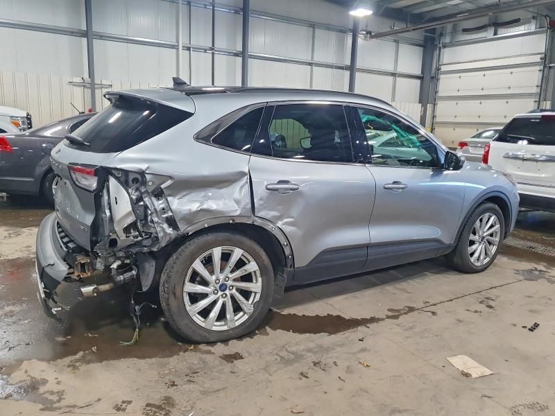2022 Ford Escape Titanium