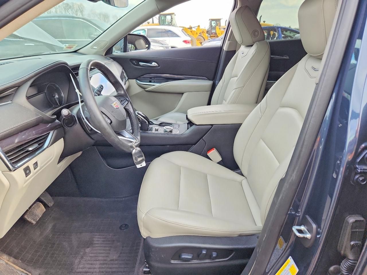 2020 Cadillac XT4 Luxury