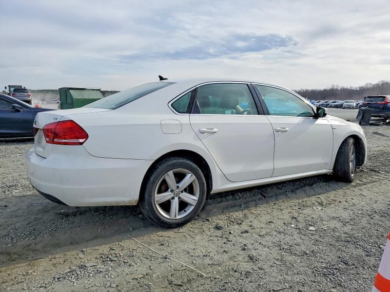 2015 Volkswagen Passat s