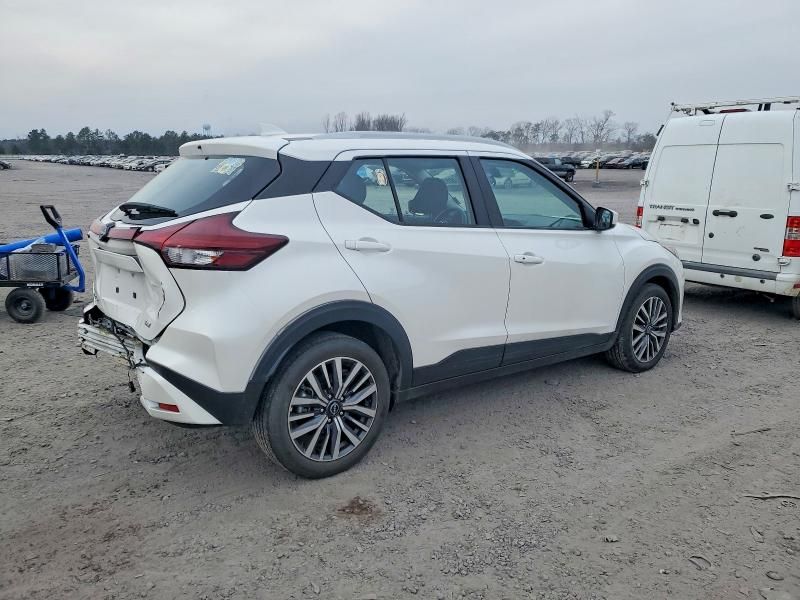2024 Nissan Kicks sv