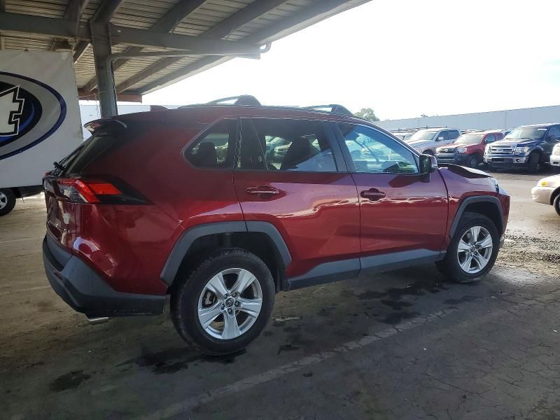 2020 Toyota Rav4 xle