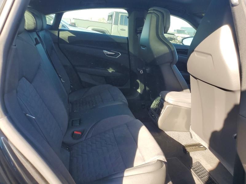 2022 Audi E-tron gt Premium Plus