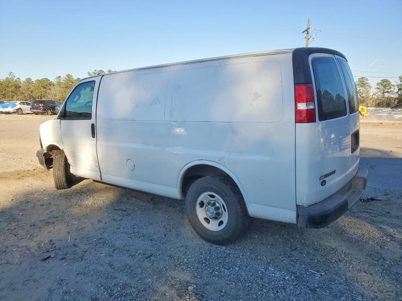 2020 Chevrolet Express G2500