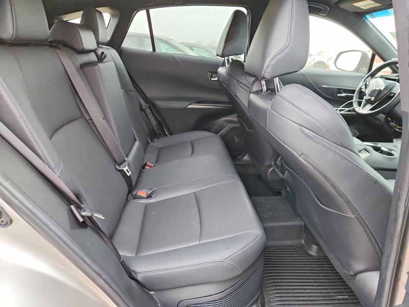 2024 Toyota Venza le