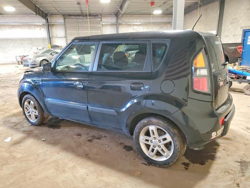 2010 KIA Soul +