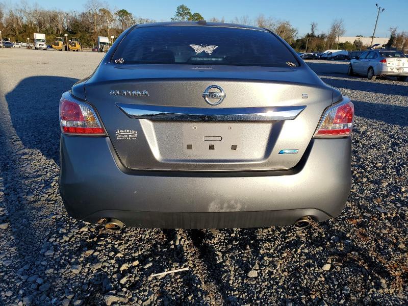 2014 Niss Altima 2.5 s