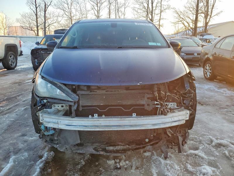 2018 Chrysler Pacifica Touring