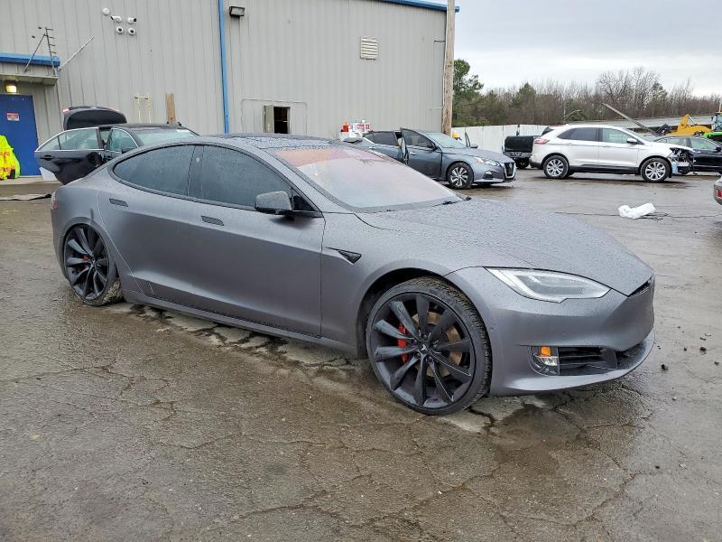 2019 Tesla Model s