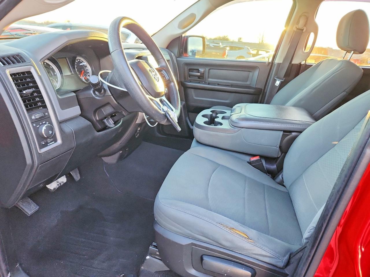 2015 Dodge Ram 1500 st