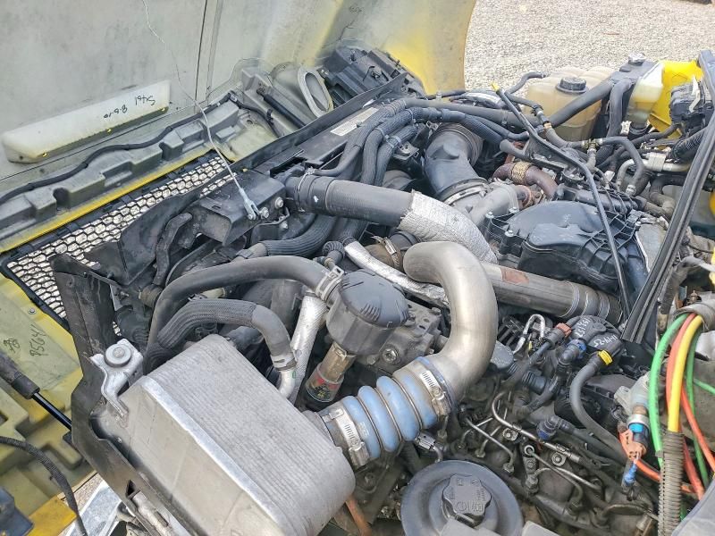 2019 Ford F650 Super Duty Rollback Truck