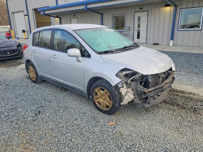 2012 Nissan Versa s