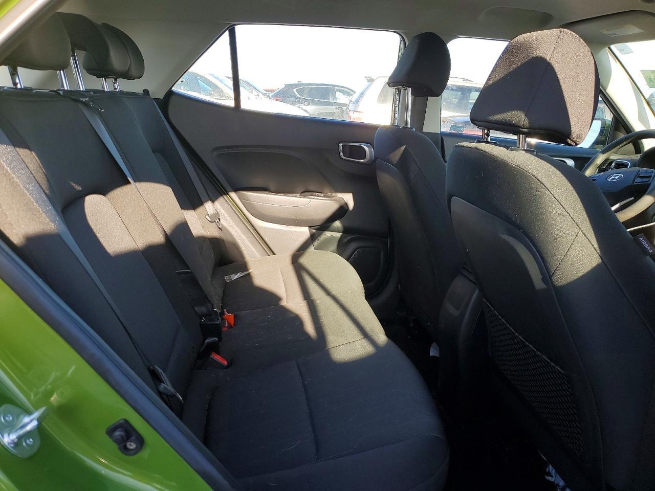 2024 Hyundai Venue se
