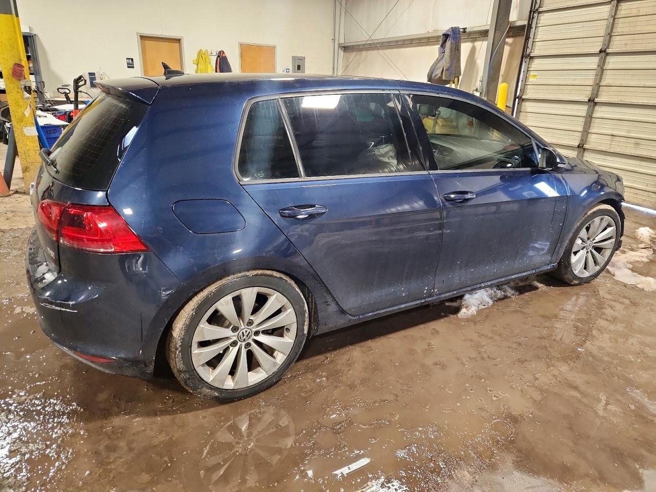 2016 Volkswagen Golf S/se