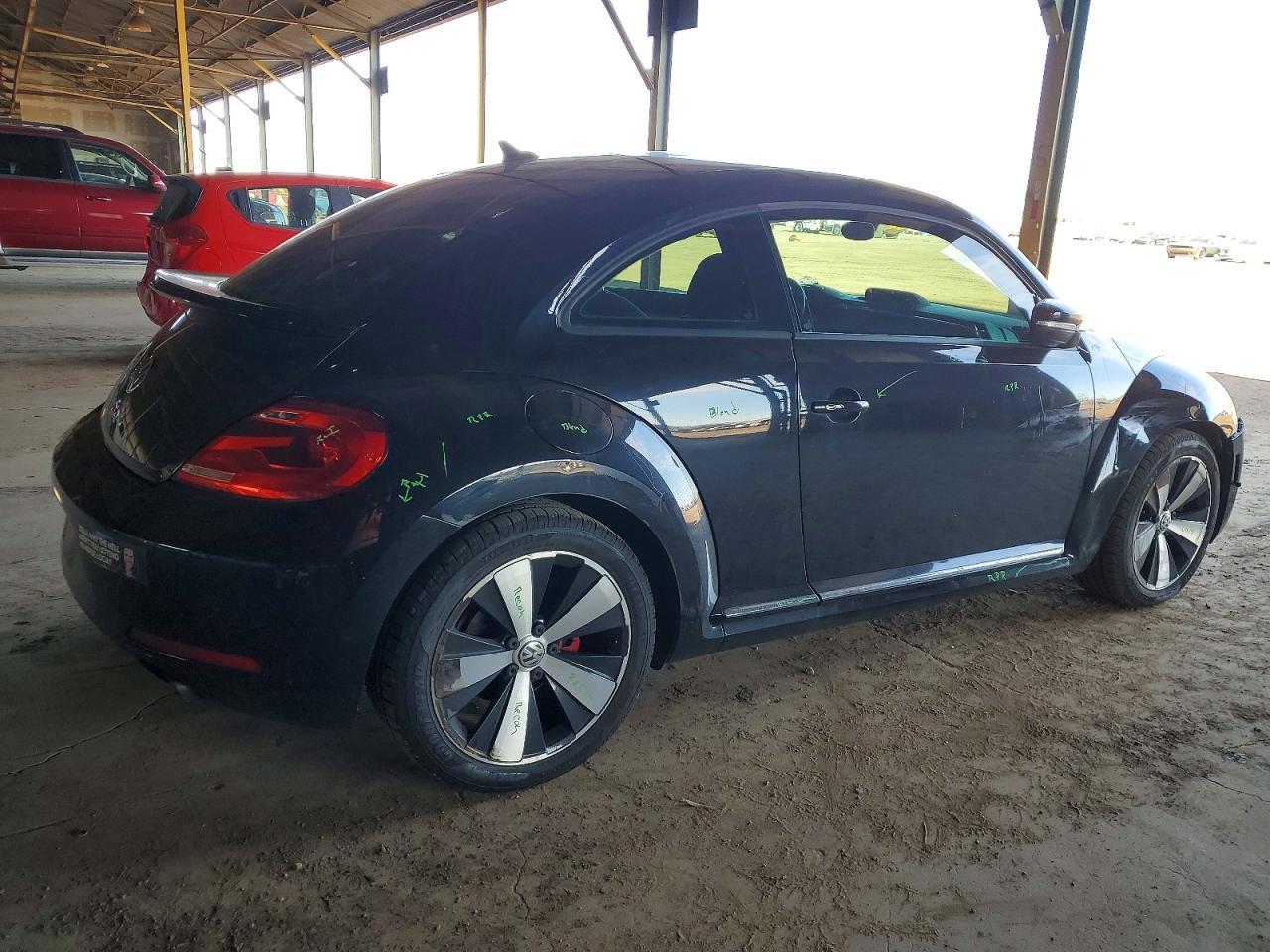 2013 Volkswagen Beetle Turbo