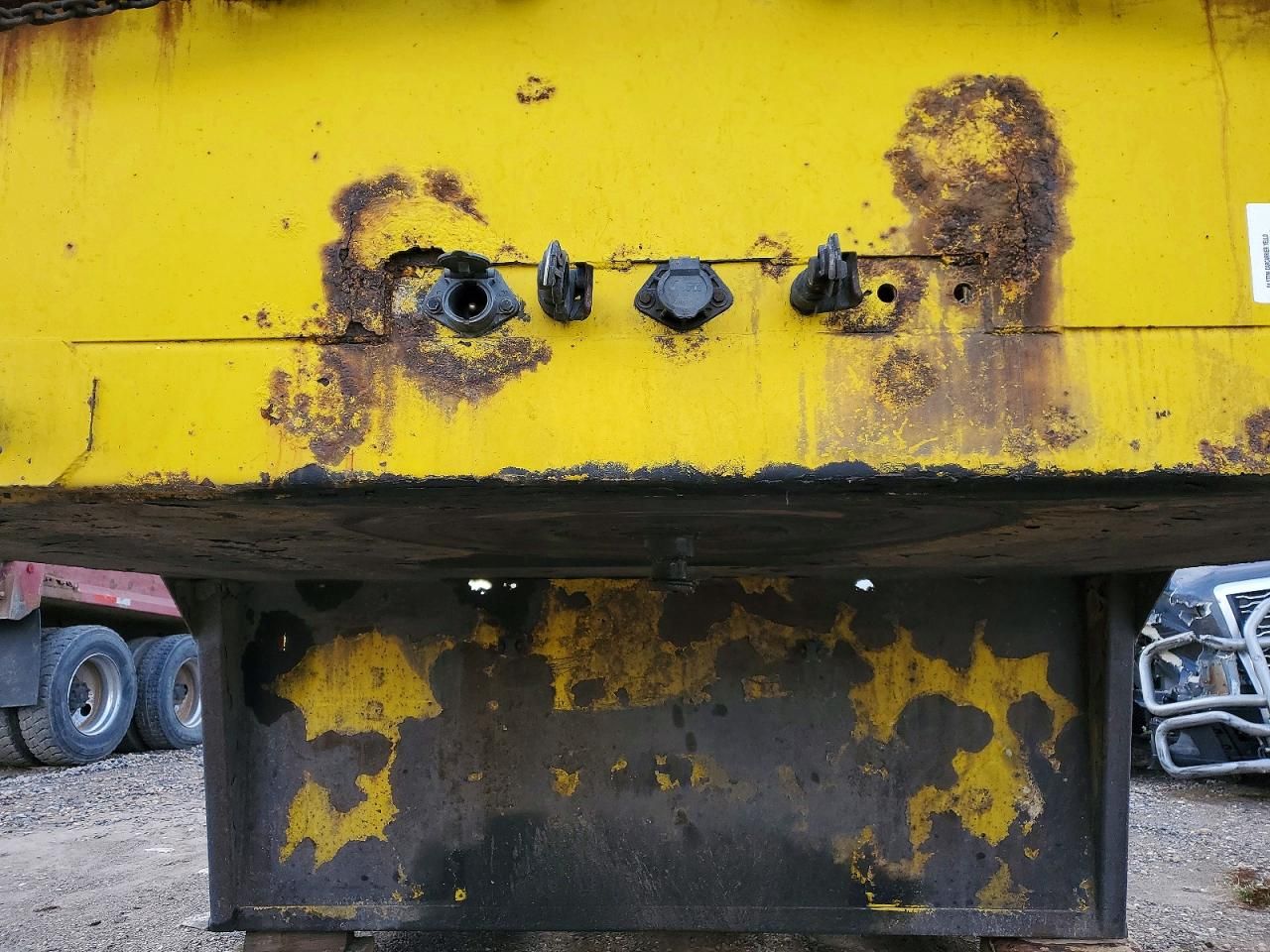 2004 Sun Valley Car Carrier