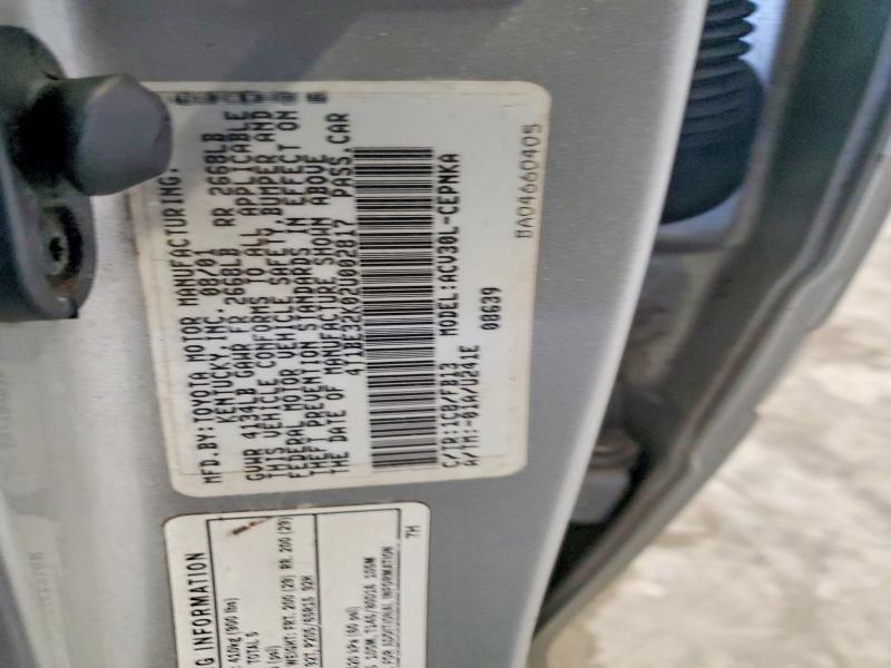 2002 Toyota Camry le